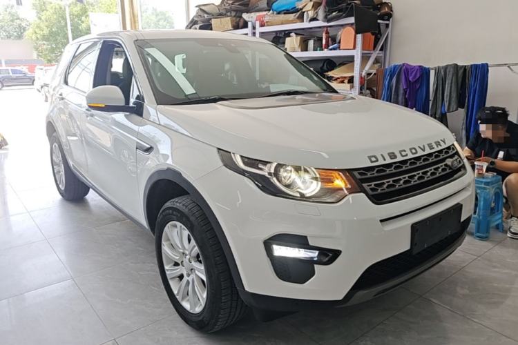 Used Land Rover Discovery Sport 2017 2.0T SE Exterior 1