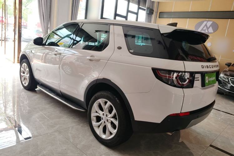 Used Land Rover Discovery Sport 2017 2.0T HSE Exterior 2