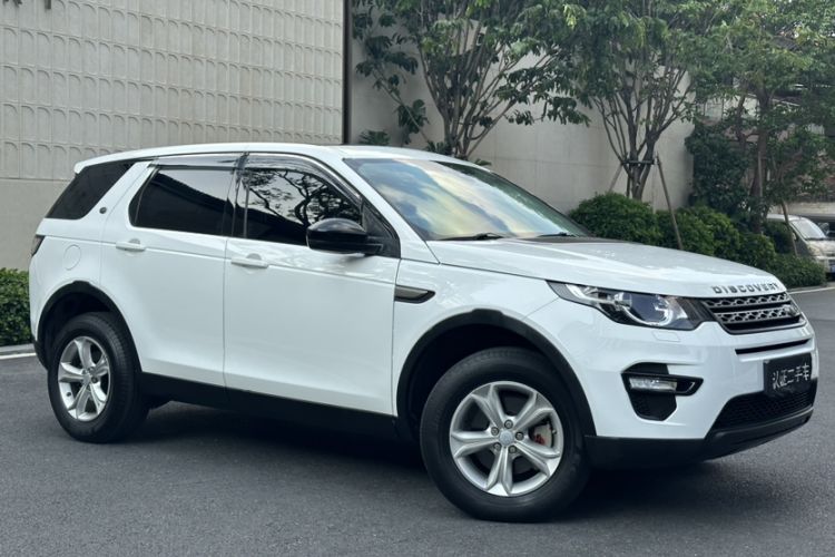 Used Land Rover Discovery Sport 2017 2.0T PURE Exterior 2