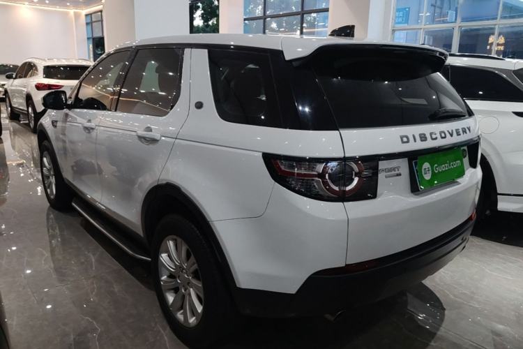 Used Land Rover Discovery Sport 2017 2.0T SE Exterior 2
