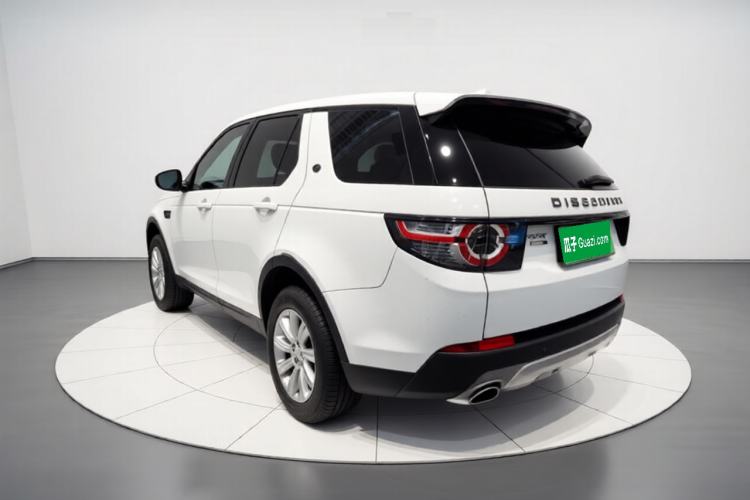 Used Land Rover Discovery Sport 2017 2.0T SE Exterior 3