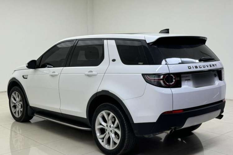 Used Land Rover Discovery Sport 2017 2.0T HSE Exterior 3