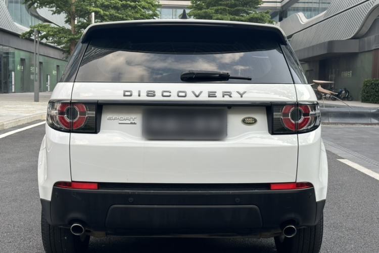 Used Land Rover Discovery Sport 2017 2.0T PURE Exterior 3