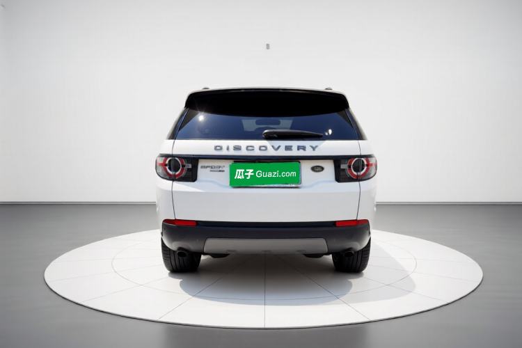 Used Land Rover Discovery Sport 2017 2.0T SE Exterior 4