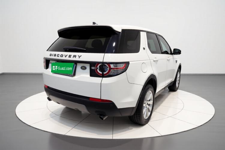 Used Land Rover Discovery Sport 2017 2.0T SE Exterior 5