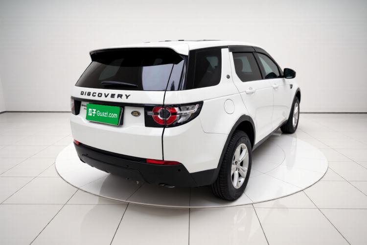 Used Land Rover Discovery Sport 2017 2.0T PURE Exterior 5