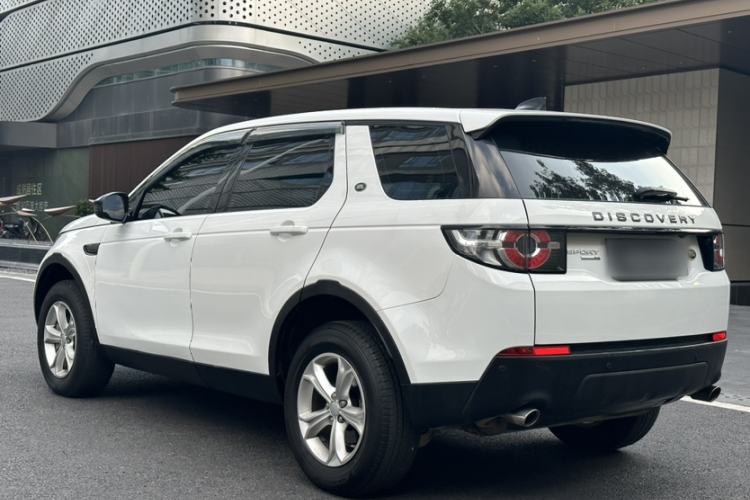 Used Land Rover Discovery Sport 2017 2.0T PURE Exterior 6