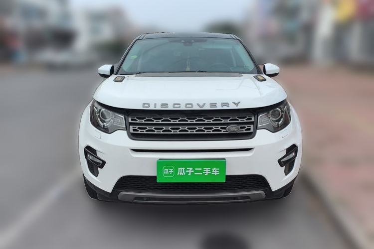 Used Land Rover Discovery Sport 2017 2.0T SE Front