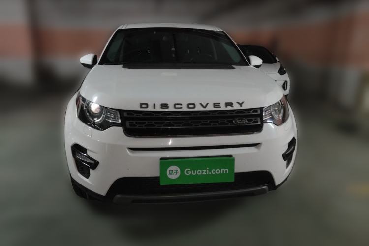 Used Land Rover Discovery Sport 2017 2.0T SE Front