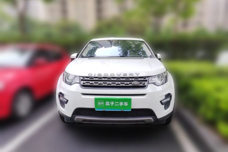 Used Land Rover Discovery Sport 2017 2.0T SE Front