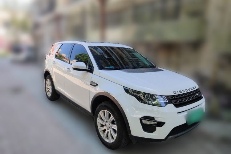 Used Land Rover Discovery Sport 2017 2.0T SE Front Right 45 Deg