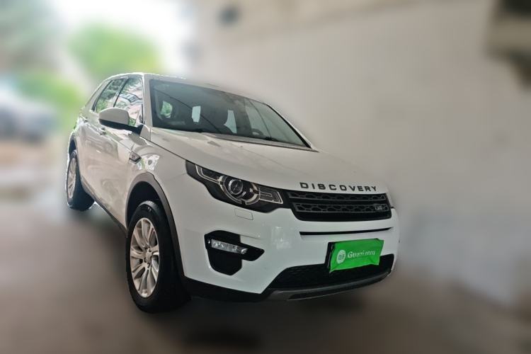 Used Land Rover Discovery Sport 2017 2.0T SE Front Right 45 Deg