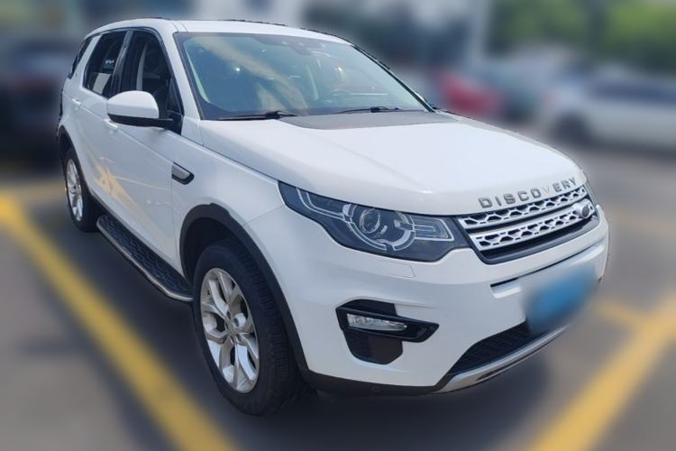 Used Land Rover Discovery Sport 2017 2.0T HSE Front Right 45 Deg