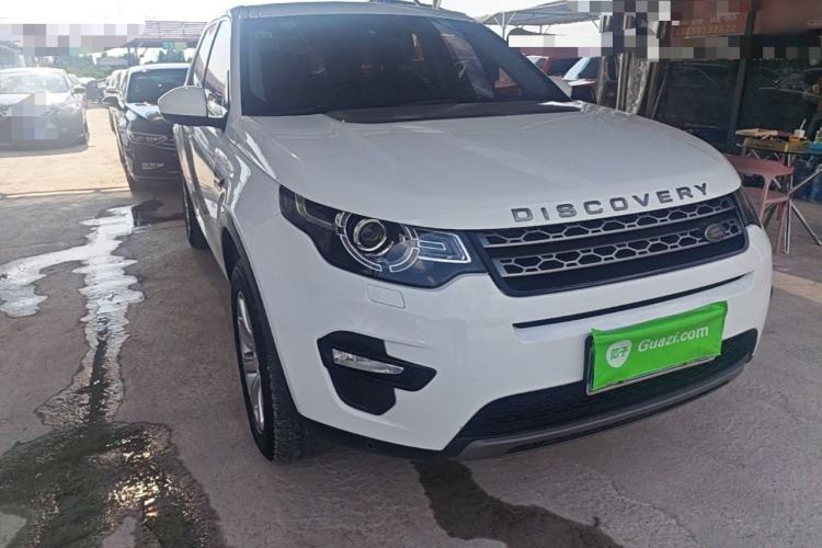 Used Land Rover Discovery Sport 2017 2.0T SE Front Right 45 Deg