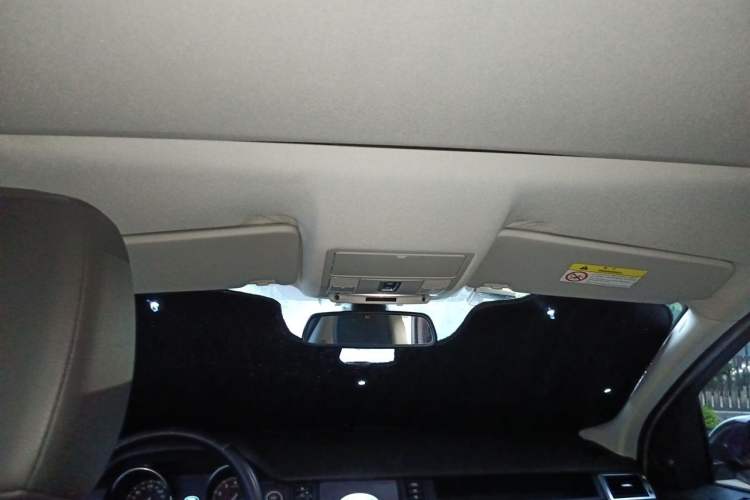 Used Land Rover Discovery Sport 2017 2.0T SE Headliner