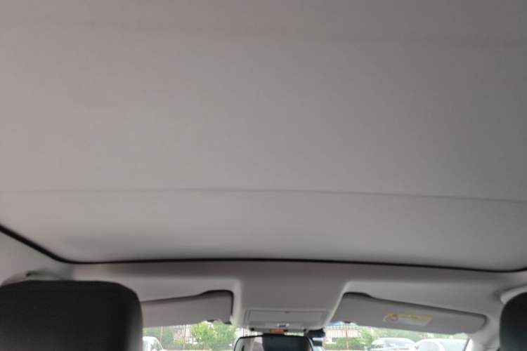 Used Land Rover Discovery Sport 2017 2.0T SE Headliner