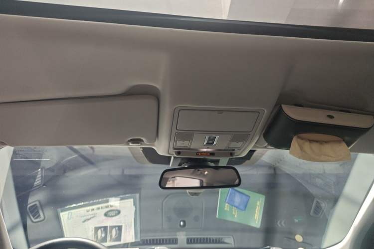 Used Land Rover Discovery Sport 2017 2.0T SE Headliner