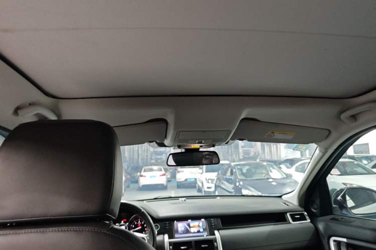 Used Land Rover Discovery Sport 2017 2.0T SE Headliner