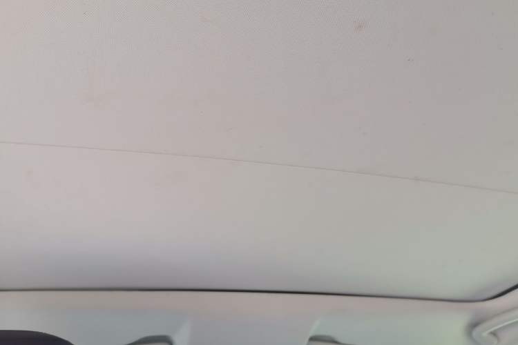 Used Land Rover Discovery Sport 2017 2.0T PURE Headliner