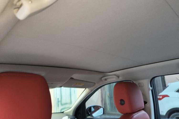 Used Land Rover Discovery Sport 2017 2.0T SE Headliner