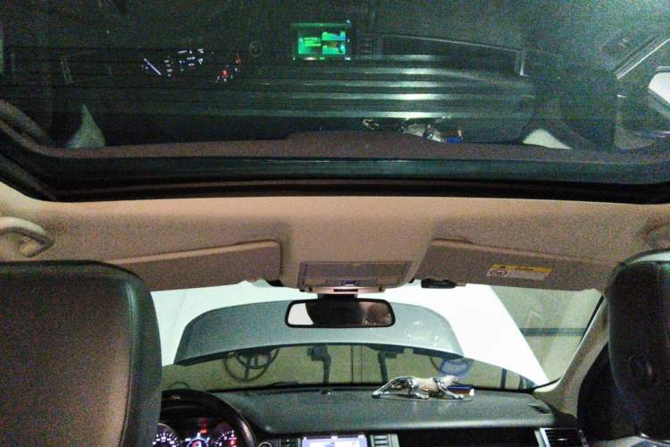 Used Land Rover Discovery Sport 2017 2.0T PURE Headliner
