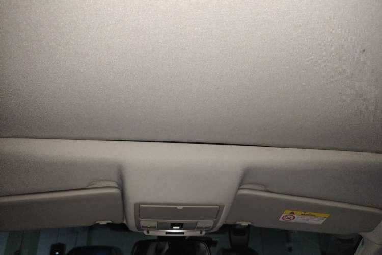 Used Land Rover Discovery Sport 2017 2.0T SE Headliner