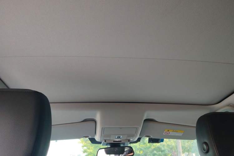 Used Land Rover Discovery Sport 2017 2.0T SE Headliner