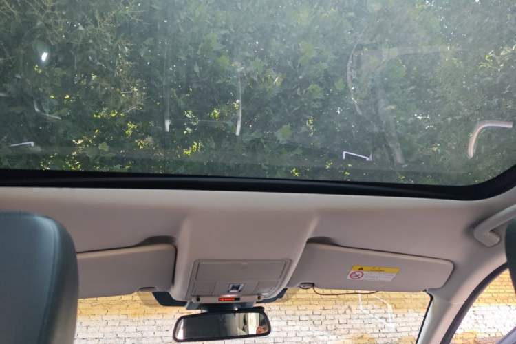 Used Land Rover Discovery Sport 2017 2.0T SE Headliner