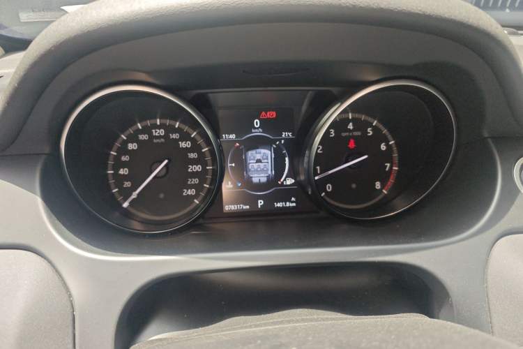Used Land Rover Discovery Sport 2017 2.0T SE Instrument Cluster