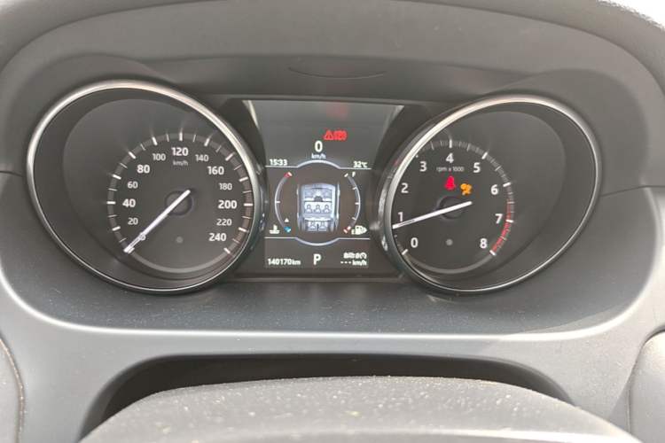 Used Land Rover Discovery Sport 2017 2.0T HSE Instrument Cluster