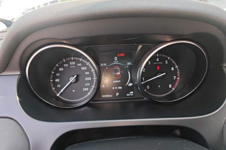 Used Land Rover Discovery Sport 2017 2.0T HSE Instrument Cluster