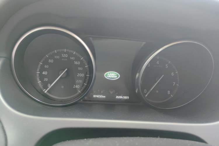 Used Land Rover Discovery Sport 2017 2.0T Cool Black Limited Edition Instrument Cluster