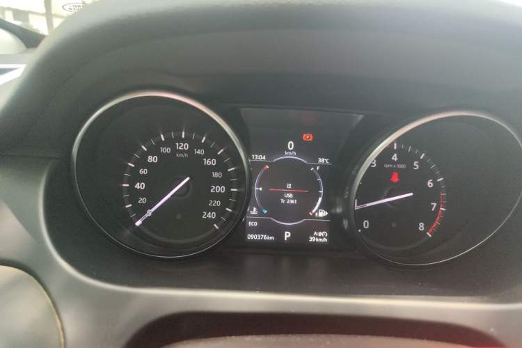 Used Land Rover Discovery Sport 2017 2.0T HSE Instrument Cluster