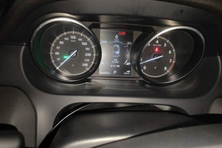 Used Land Rover Discovery Sport 2017 2.0T SE Instrument Cluster