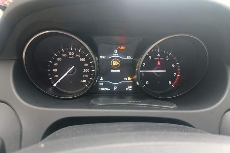 Used Land Rover Discovery Sport 2017 2.0T HSE Instrument Cluster