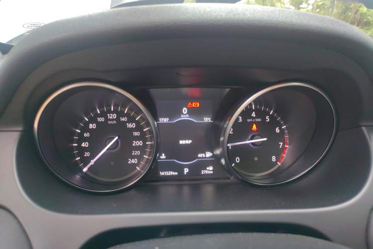 Used Land Rover Discovery Sport 2017 2.0T PURE Instrument Cluster