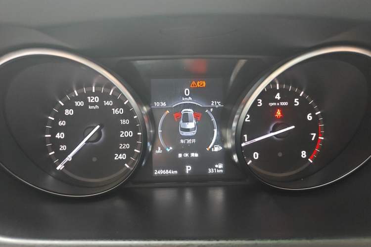 Used Land Rover Discovery Sport 2017 2.0T SE Instrument Cluster