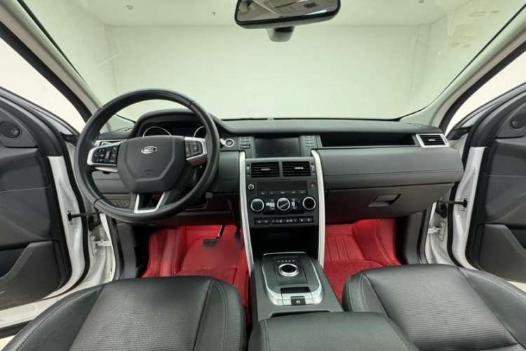 Used Land Rover Discovery Sport 2017 2.0T HSE Interior 1