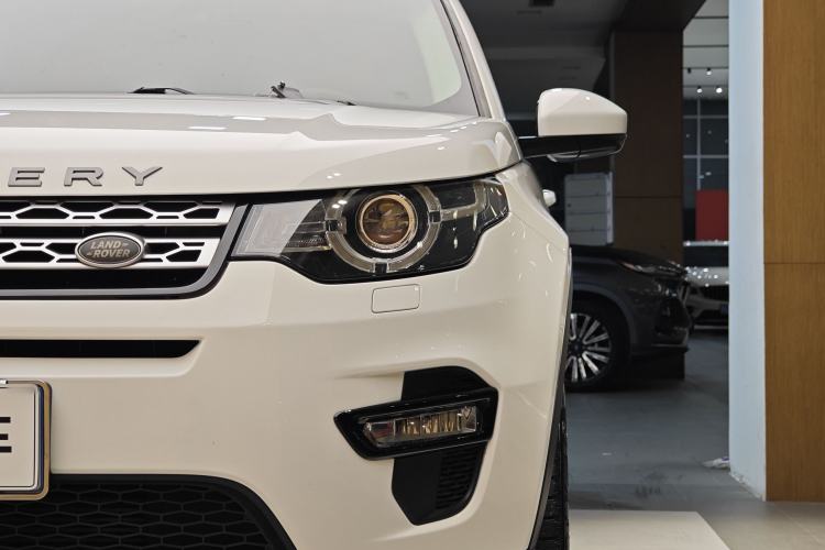 Used Land Rover Discovery Sport 2017 2.0T HSE Left Front Headlight