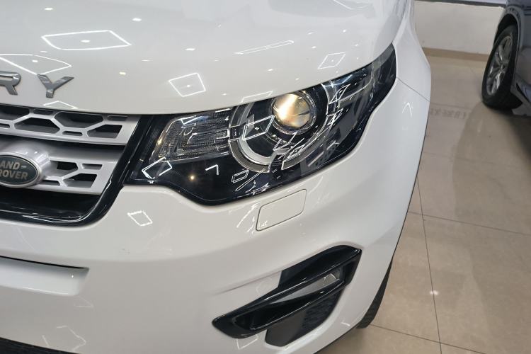 Used Land Rover Discovery Sport 2017 2.0T HSE Left Front Headlight