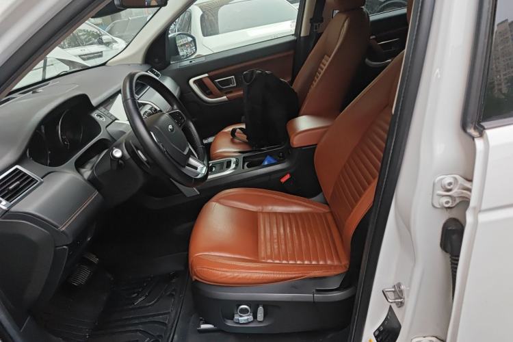 Used Land Rover Discovery Sport 2017 2.0T HSE LUXURY Left Front Seat