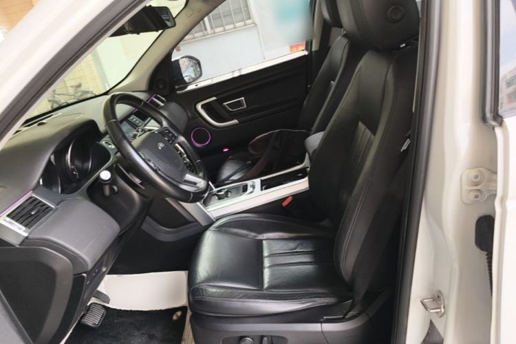 Used Land Rover Discovery Sport 2017 2.0T SE Left Front Seat