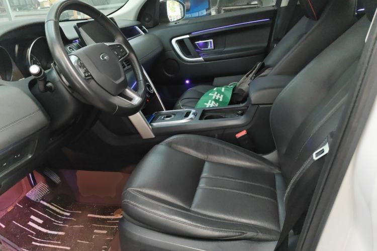 Used Land Rover Discovery Sport 2017 2.0T SE Left Front Seat