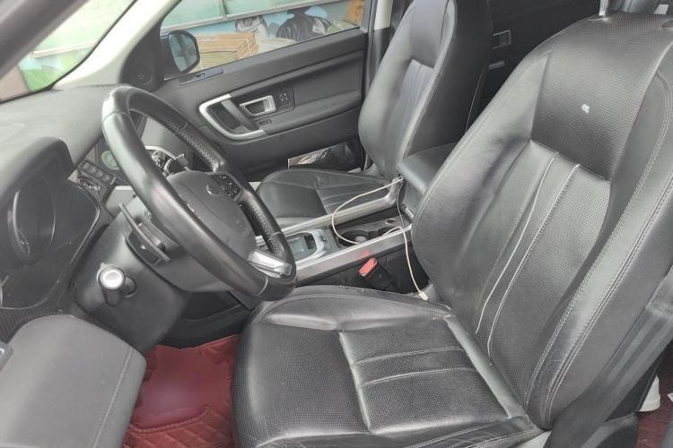 Used Land Rover Discovery Sport 2017 2.0T HSE Left Front Seat