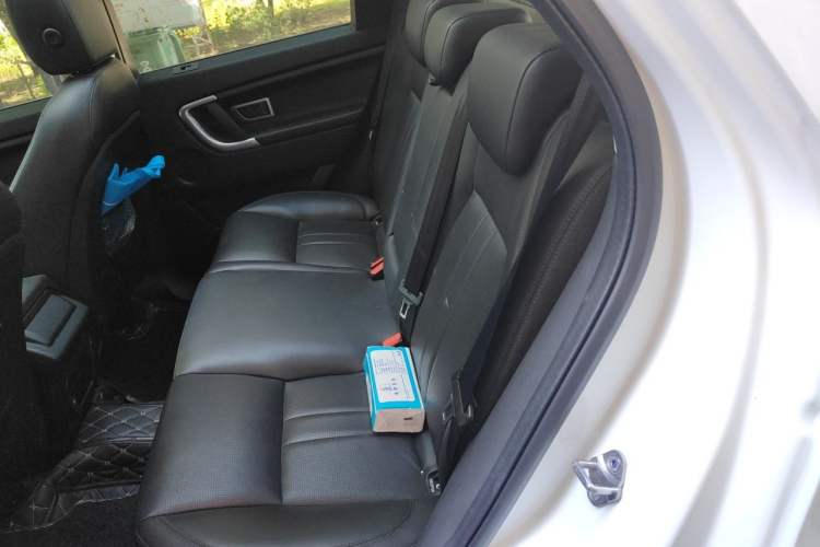 Used Land Rover Discovery Sport 2017 2.0T SE Left Rear Seat