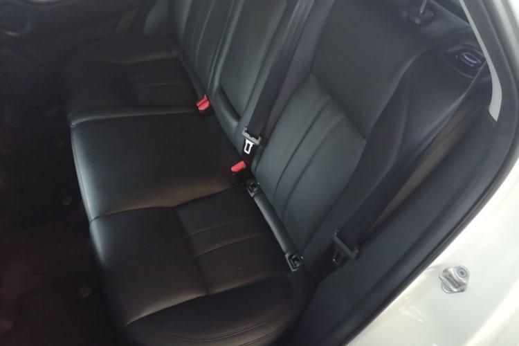 Used Land Rover Discovery Sport 2017 2.0T SE Left Rear Seat