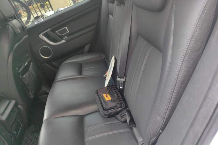Used Land Rover Discovery Sport 2017 2.0T Cool Black Limited Edition Left Rear Seat