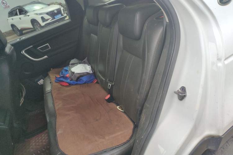 Used Land Rover Discovery Sport 2017 2.0T SE Left Rear Seat
