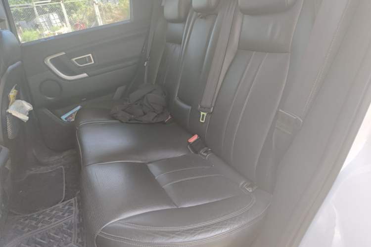 Used Land Rover Discovery Sport 2017 2.0T SE Left Rear Seat