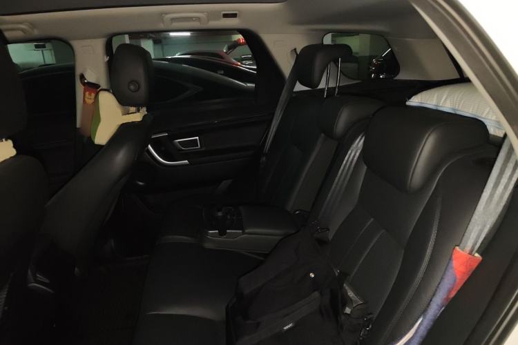 Used Land Rover Discovery Sport 2017 2.0T SE Left Rear Seat